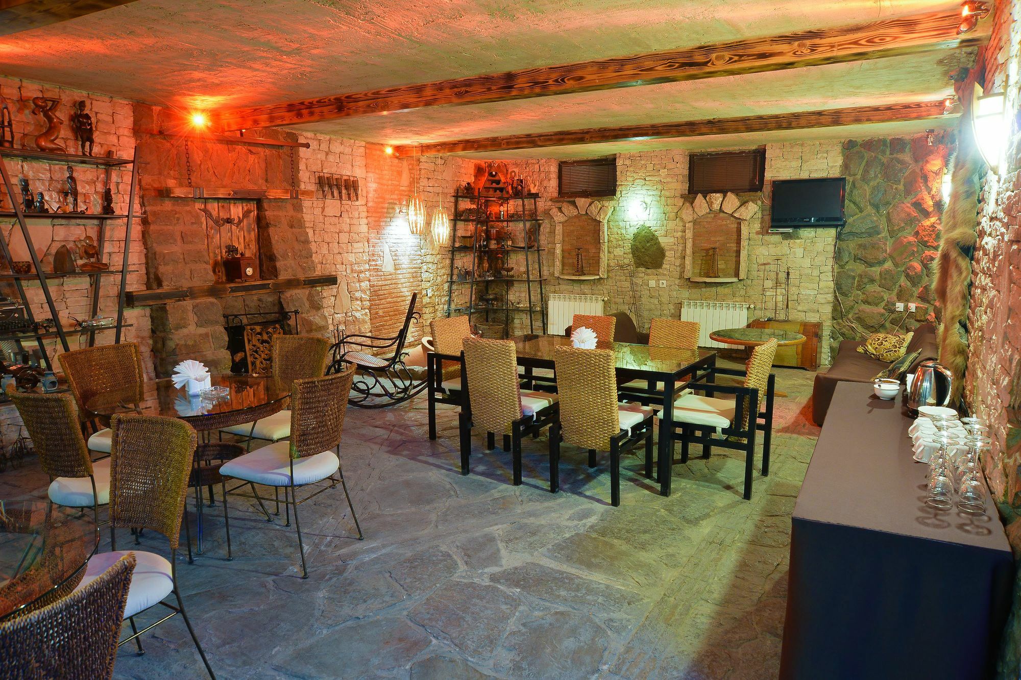 La Strada Hotel Тбилиси Екстериор снимка